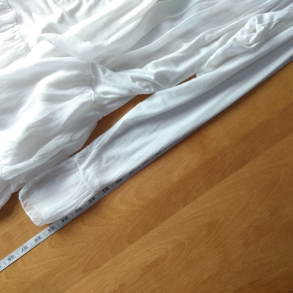 FEMME FATALE White sheer blouse Size M - Picture 8 of 9